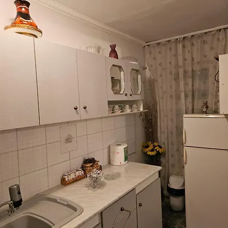 Apartment Bendo